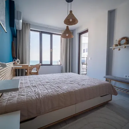 Appartement Azure Infinity - Sea View, Pools & - Over The Sea And Under The Sky