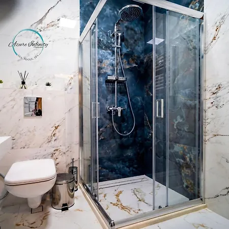 Appartement Azure Infinity - Sea View, Pools & - Over The Sea And Under The Sky Varna